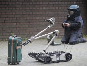 34-35-robot-bomba-fraunhofer