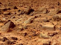 Na Marse je metán