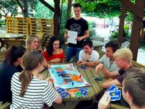 Gymnazisti z Námestova vytvorili vlastnú spoločenskú hru. Využili technológiu 3D tlače.