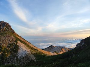 Horské sedlo ponúka nádherný výhľad na krajinu