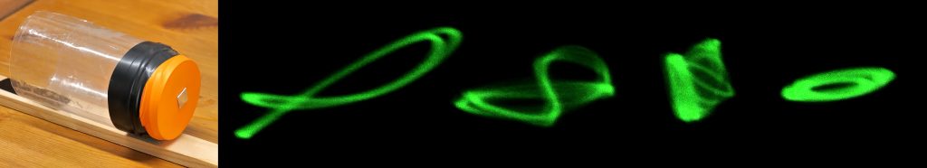 Rôzne zelené obrazce na čiernom pozadí