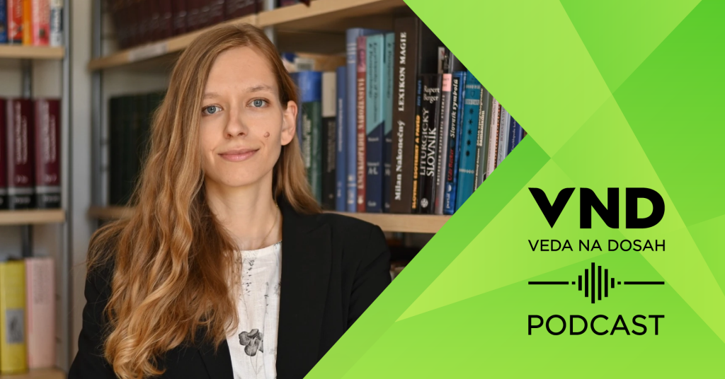 Grafika podcastu Veda na dosah s Danielou Vacek