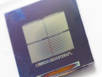 Príbeh memristorov: Keď elektronika dostane pamäť