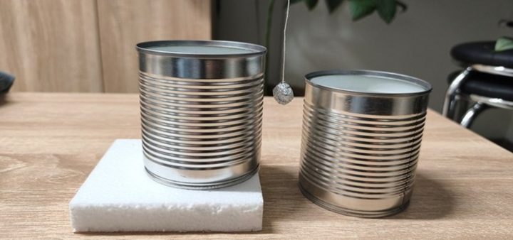 Elektrostatické kyvadlo