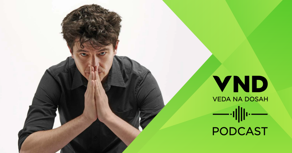 Vizuál k podcastu s Michalom Valkom