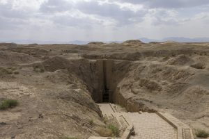Tunel v skale